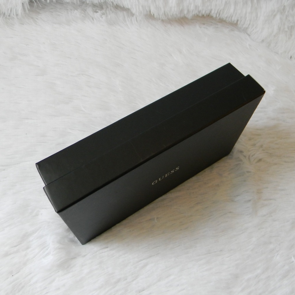 COPY - Authentic Guess Box - Picture 3 of 5